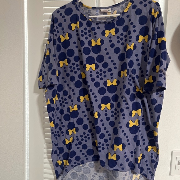 LuLaRoe Irma Minnie shirt - Picture 1 of 3